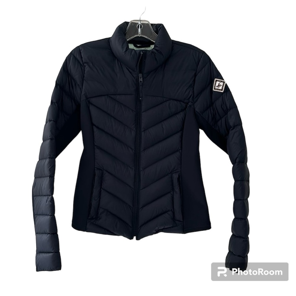Hollister Women's Black Quilted Puffer Jacket